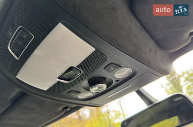 Седан Audi S4 2010 в  фото 69 Седан Audi S4 2010 в
