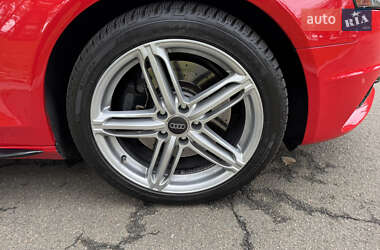 Седан Audi S4 2010 в  фото 70 Седан Audi S4 2010 в