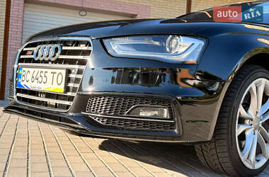 Седан Audi S4 2012 в 
