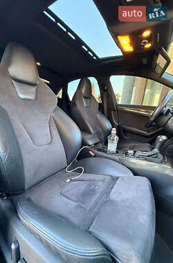 Седан Audi S4 2012 в 