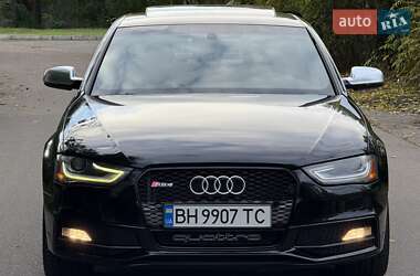 Седан Audi S4 2012 в  фото 3 Седан Audi S4 2012 в