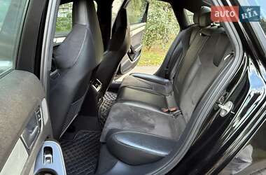 Седан Audi S4 2012 в  фото 64 Седан Audi S4 2012 в