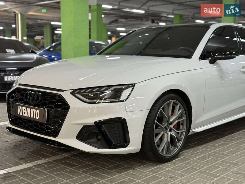 Седан Audi S4 2022 в Києві фото 2 Седан Audi S4 2022 в Києві