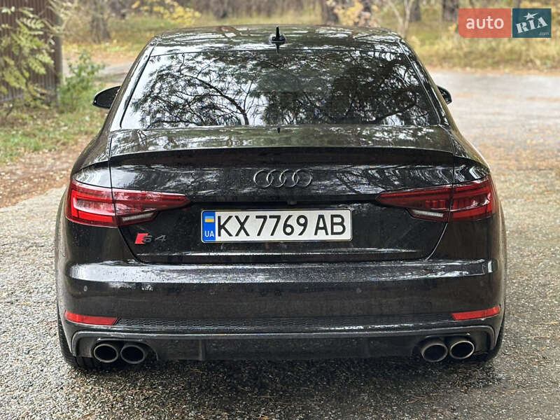Седан Audi S4 2017 в Киеве фото 5 Седан Audi S4 2017 в Киеве