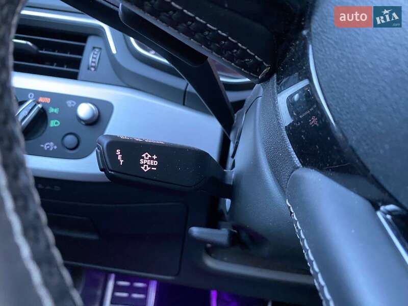 Седан Audi S4 2017 в Хмельницькому