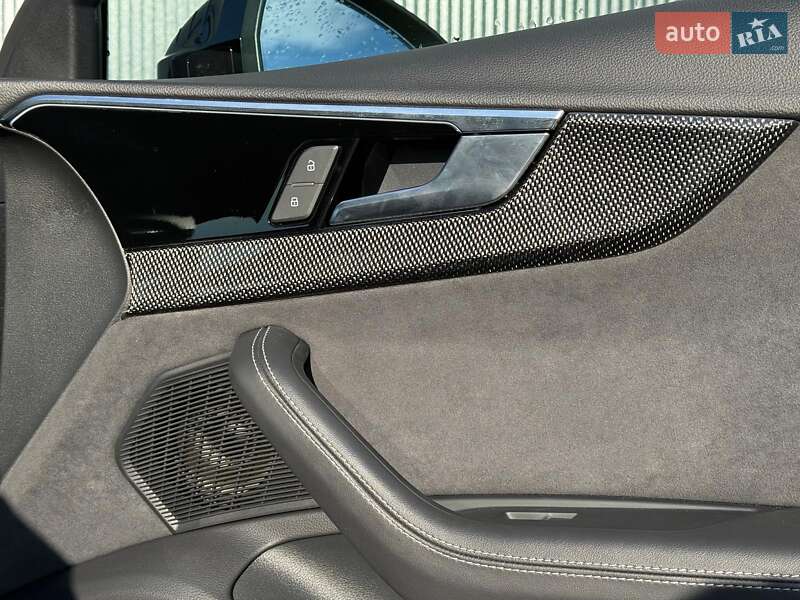 Седан Audi S4 2022 в Львове фото 33 Седан Audi S4 2022 в Львове