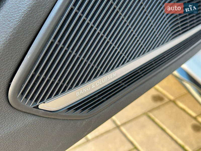 Седан Audi S4 2023 в Одесі фото 13 Седан Audi S4 2023 в Одесі
