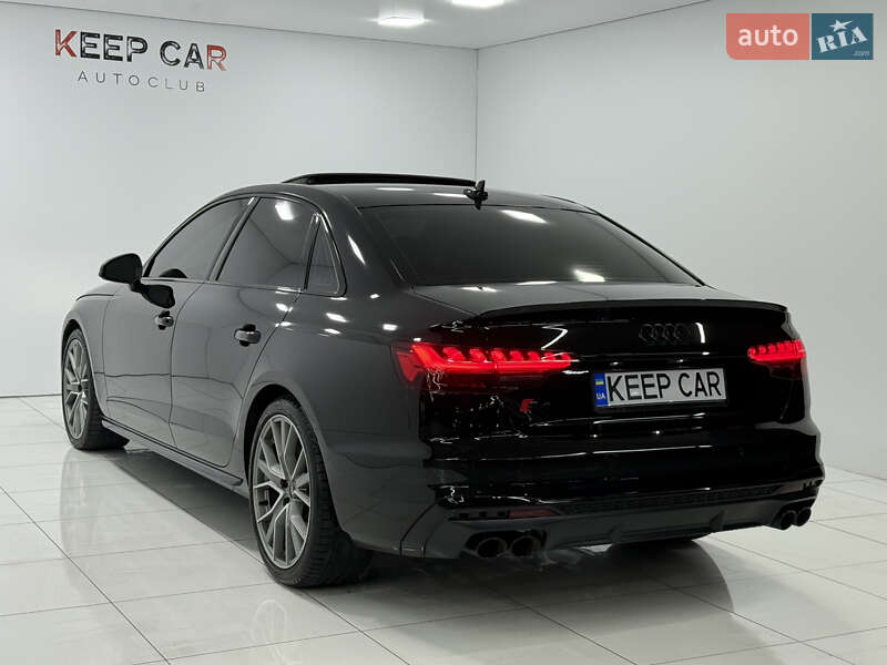 Седан Audi S4 2023 в Одессе