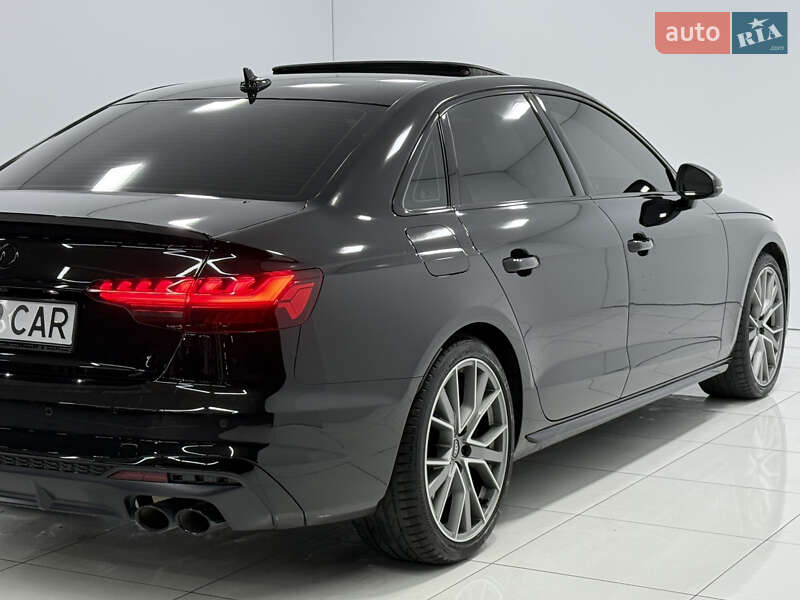 Седан Audi S4 2023 в Одессе