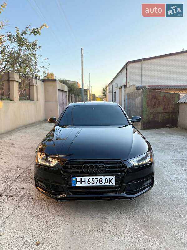 Седан Audi S4 2014 в Одессе