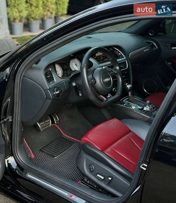 Седан Audi S4 2014 в Одессе