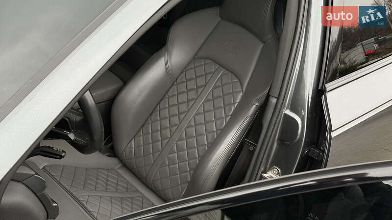 Седан Audi S4 2017 в Ивано-Франковске