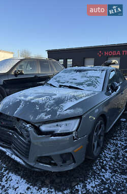 Седан Audi S4 2019 в Ровно