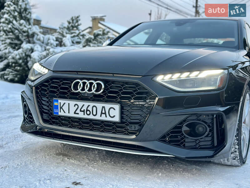 Седан Audi S4 2019 в Киеве
