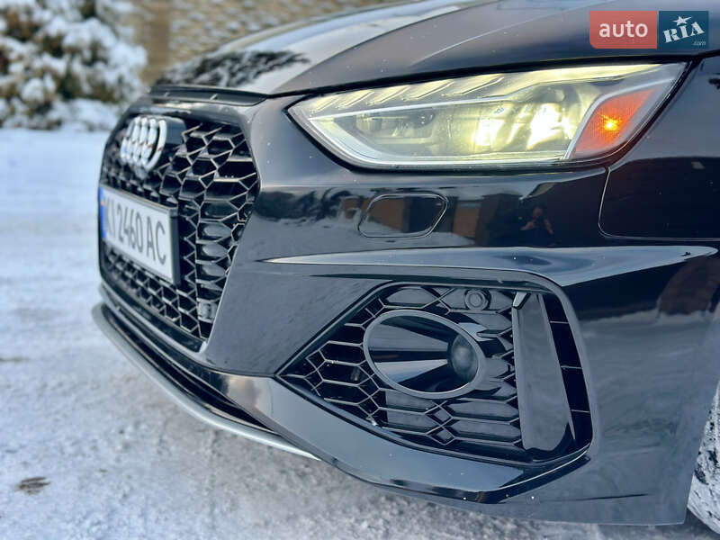 Седан Audi S4 2019 в Киеве