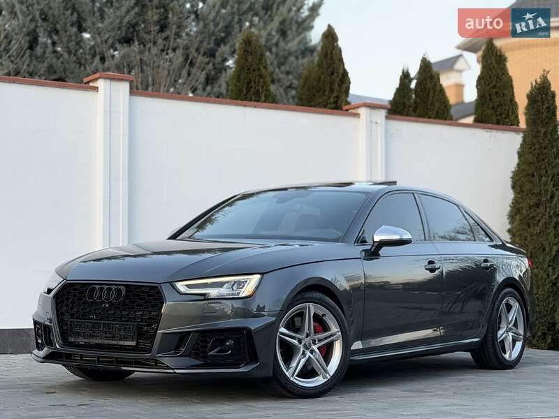 Audi S4 2019