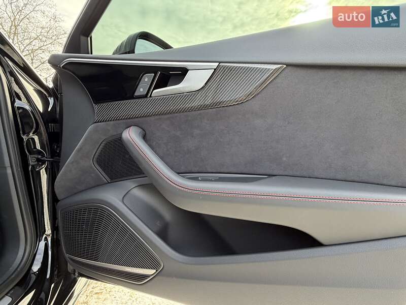 Седан Audi S4 2023 в Одессе