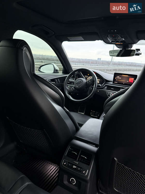 Седан Audi S4 2017 в Полтаве
