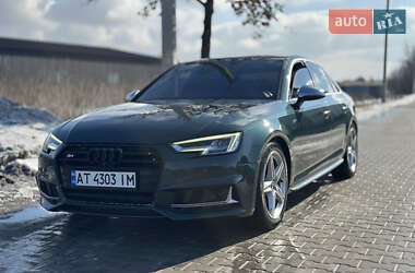 Седан Audi S4 2018 в Івано-Франківську