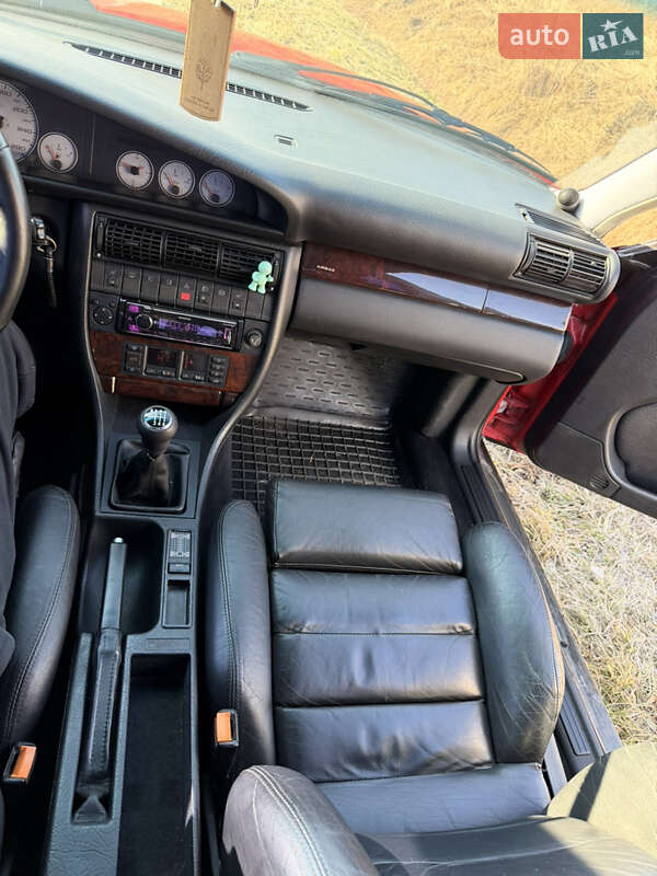 Седан Audi S4 1992 в Львове