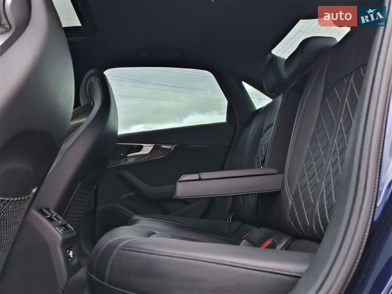 Седан Audi S4 2017 в Киеве фото 35 Седан Audi S4 2017 в Киеве