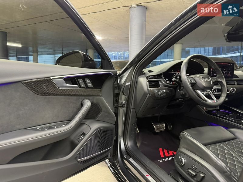 Седан Audi S4 2023 в Одессе