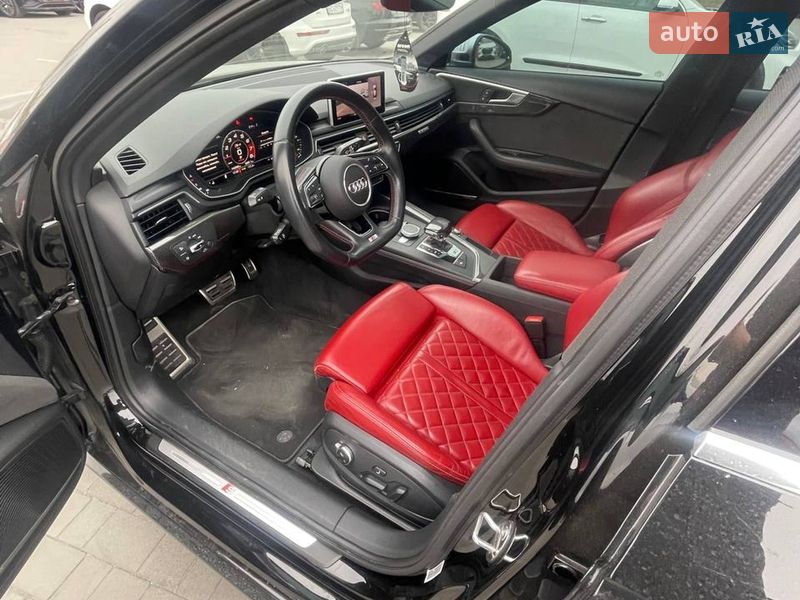 Седан Audi S4 2017 в Львове фото 11 Седан Audi S4 2017 в Львове