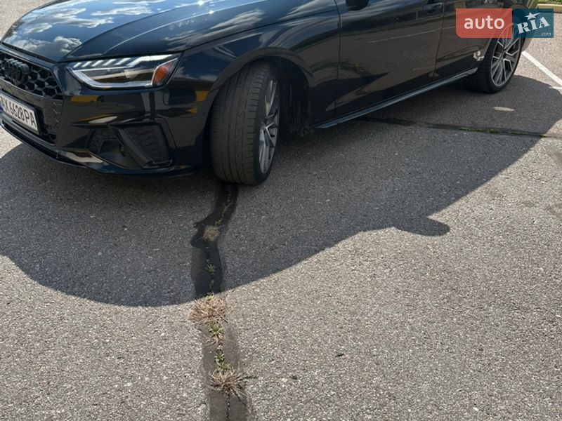 Седан Audi S4 2022 в Харькове
