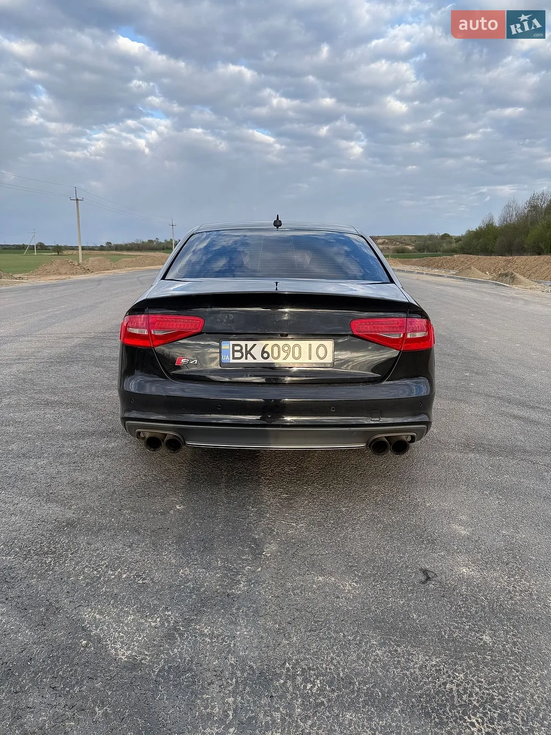 Audi S4 2015 VIN WAUBGAFL2GA006900 фото оголошення 7 з 23