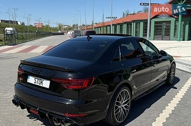 Седан Audi S4 2019 в Ирпене