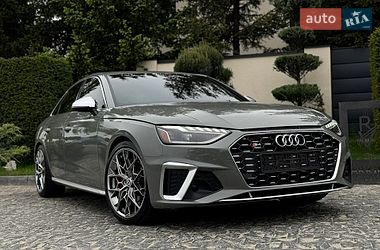 Седан Audi S4 2020 в Львові