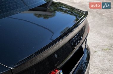 Седан Audi S4 2022 в Киеве