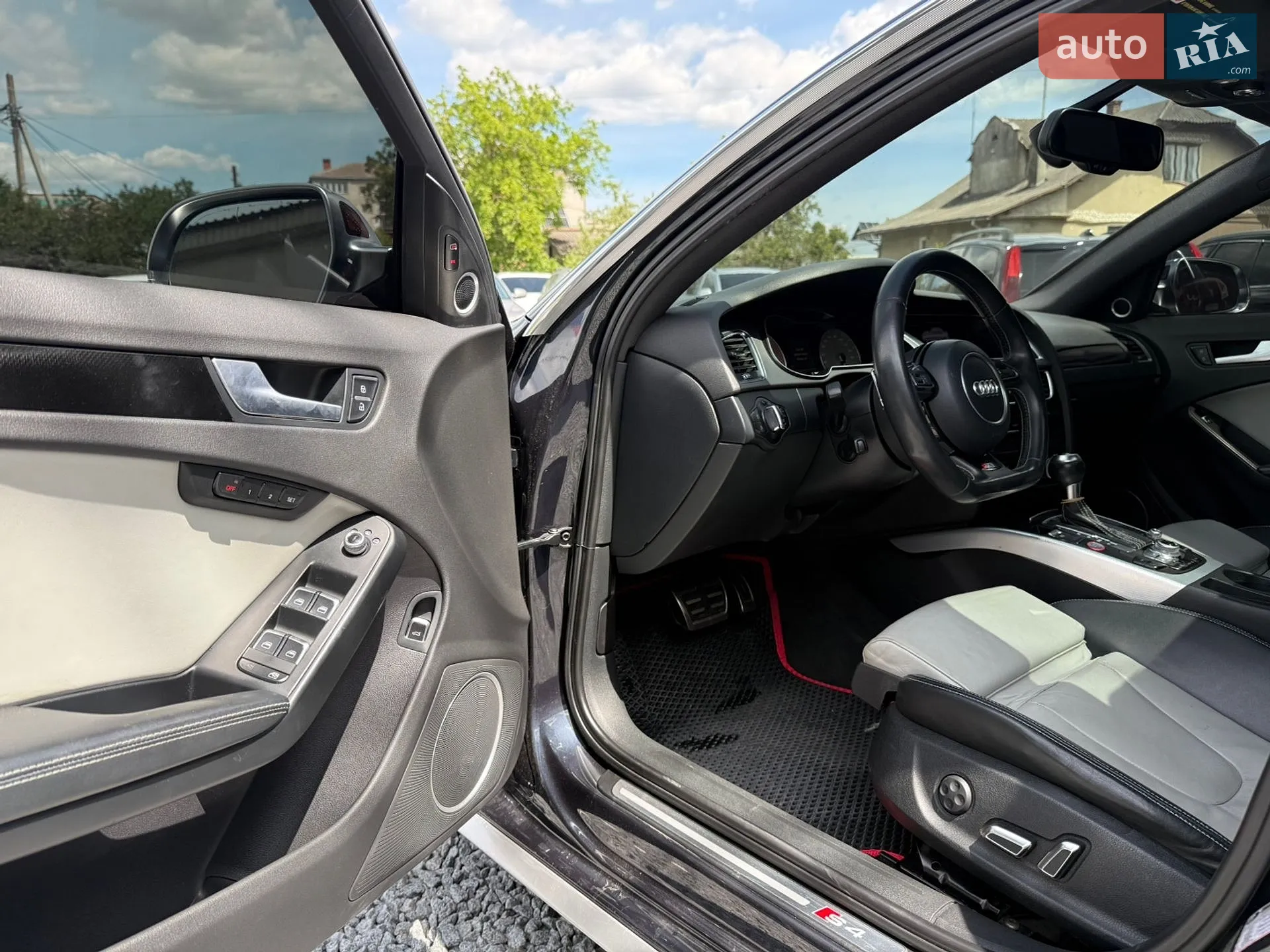 2013 Audi S4 - мініатюра 18