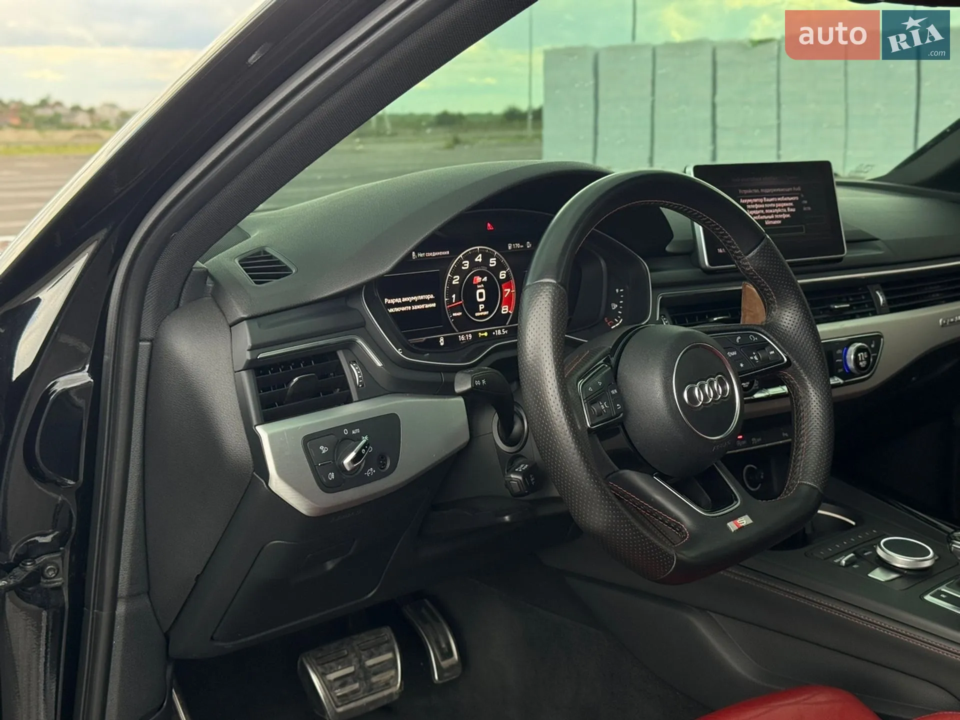 2017 Audi S4 - мініатюра 27