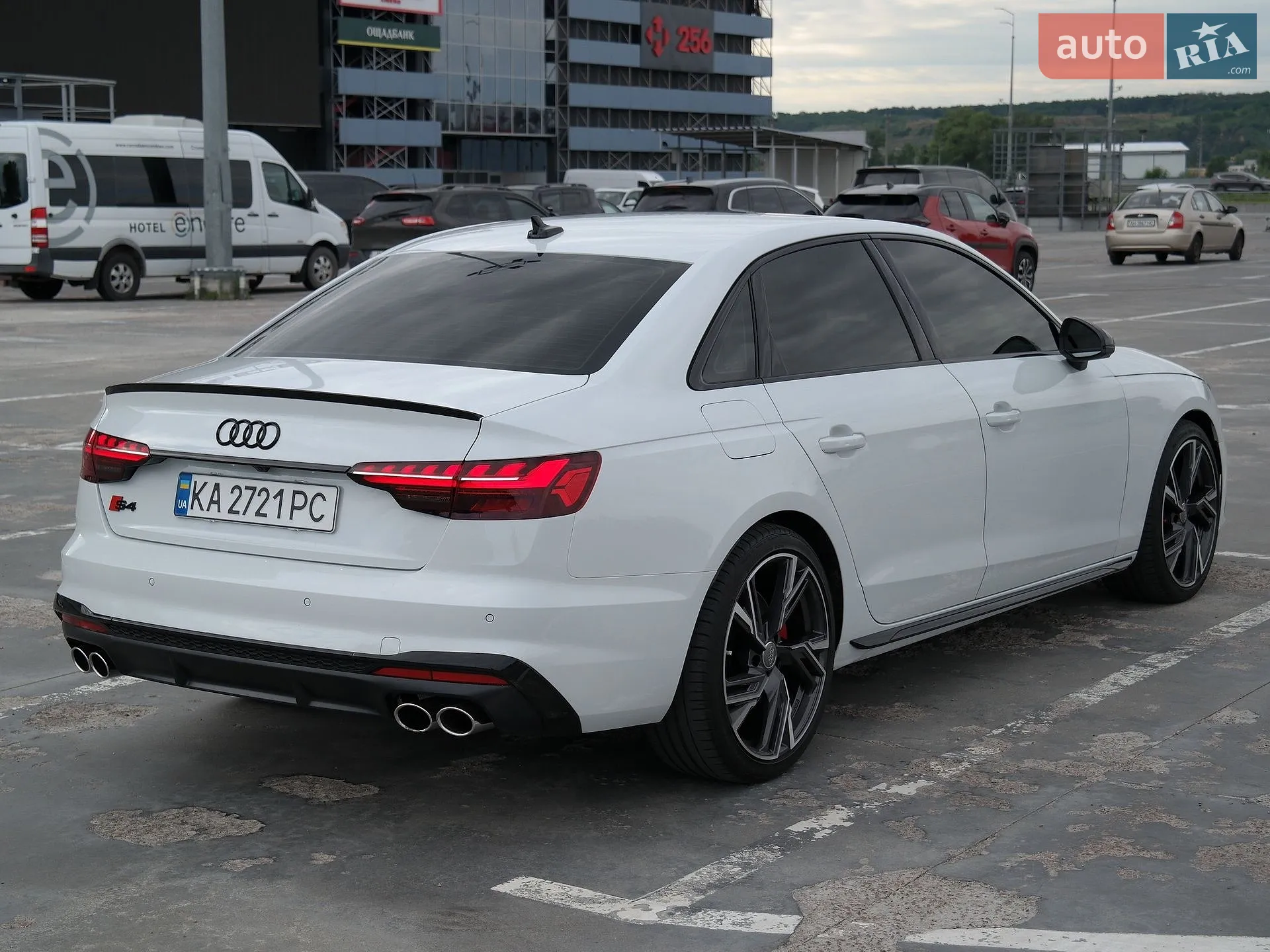 2020 Audi S4 - мініатюра 13