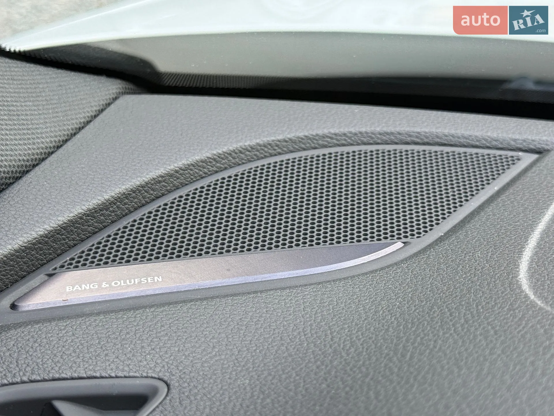 2019 Audi S4 - мініатюра 27