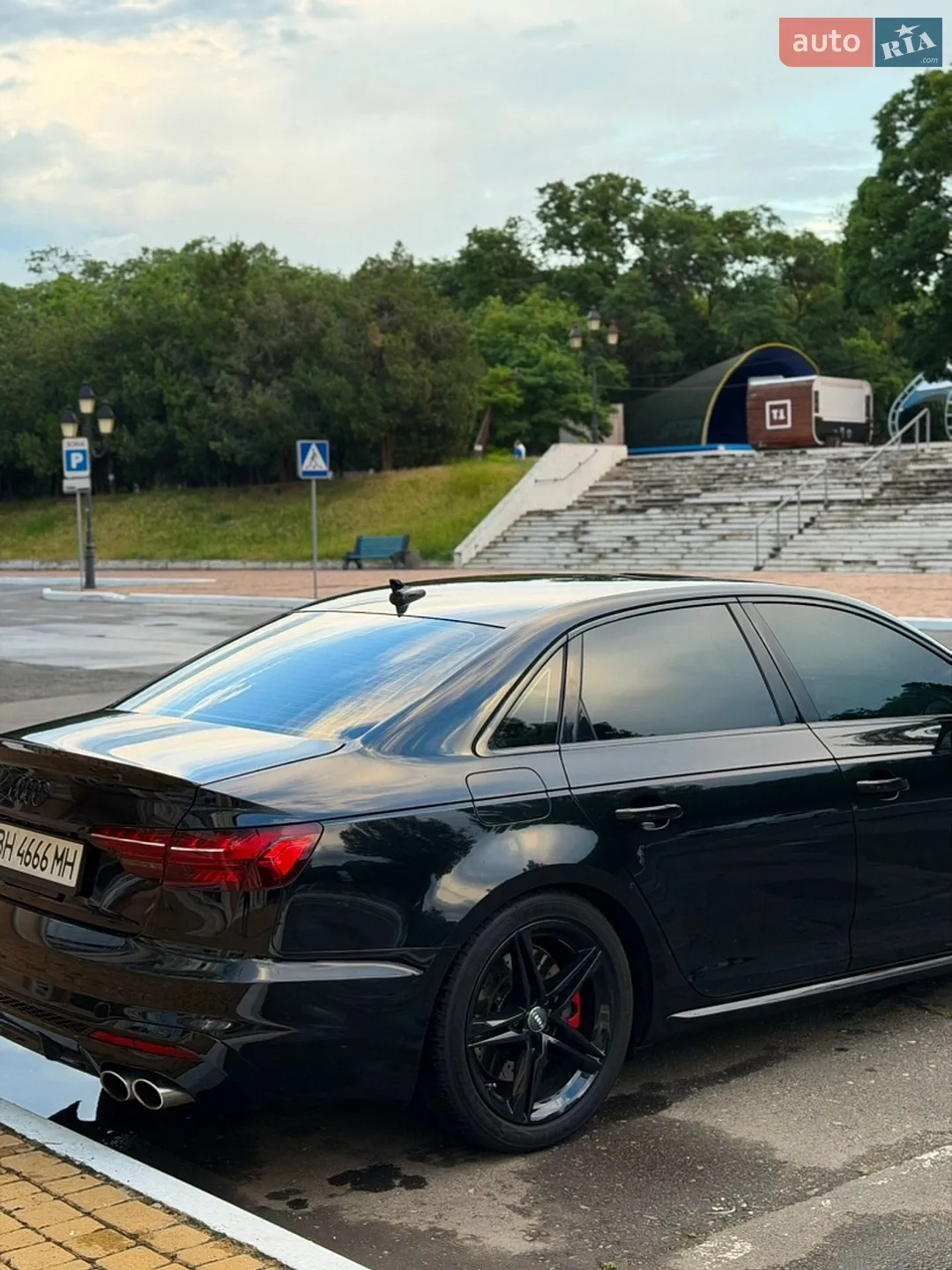 2019 Audi S4 - мініатюра 8