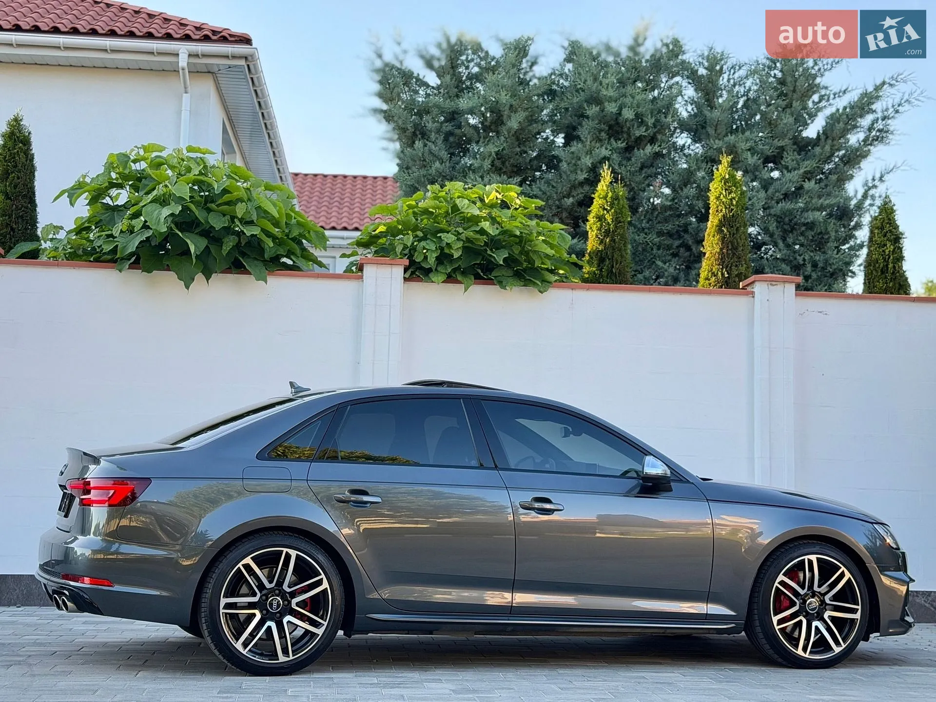 2019 Audi S4 - мініатюра 26