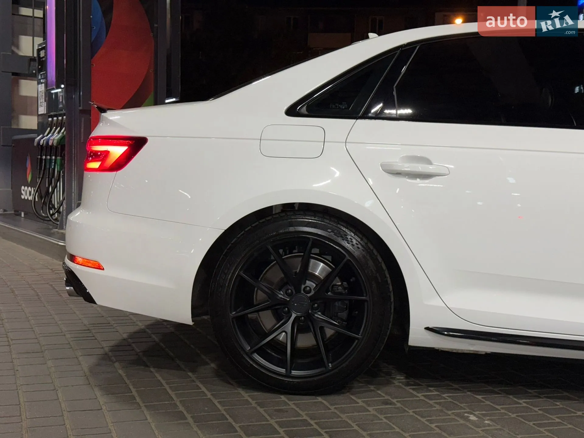 2017 Audi S4 - мініатюра 8
