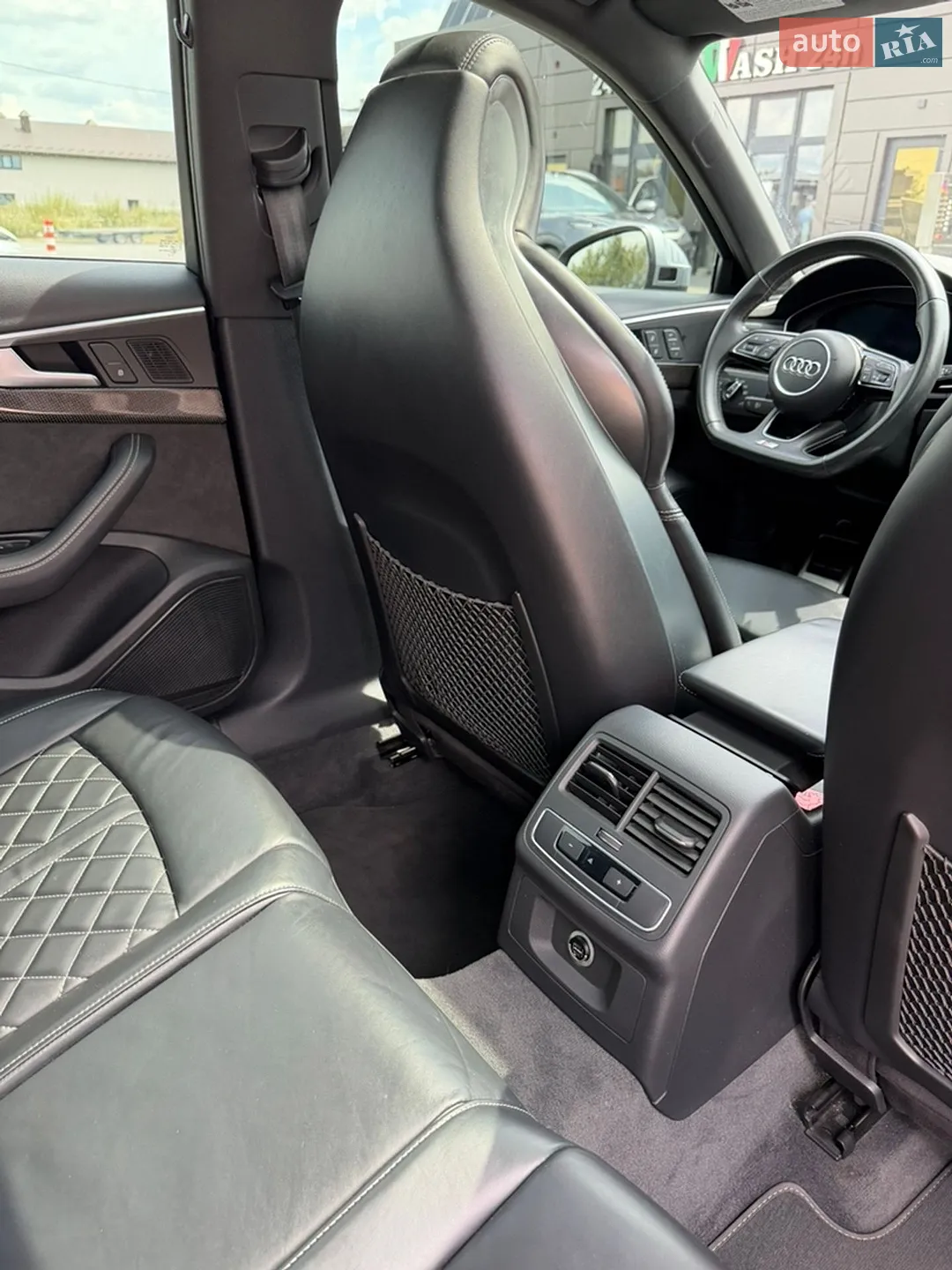 2018 Audi S4 - мініатюра 33