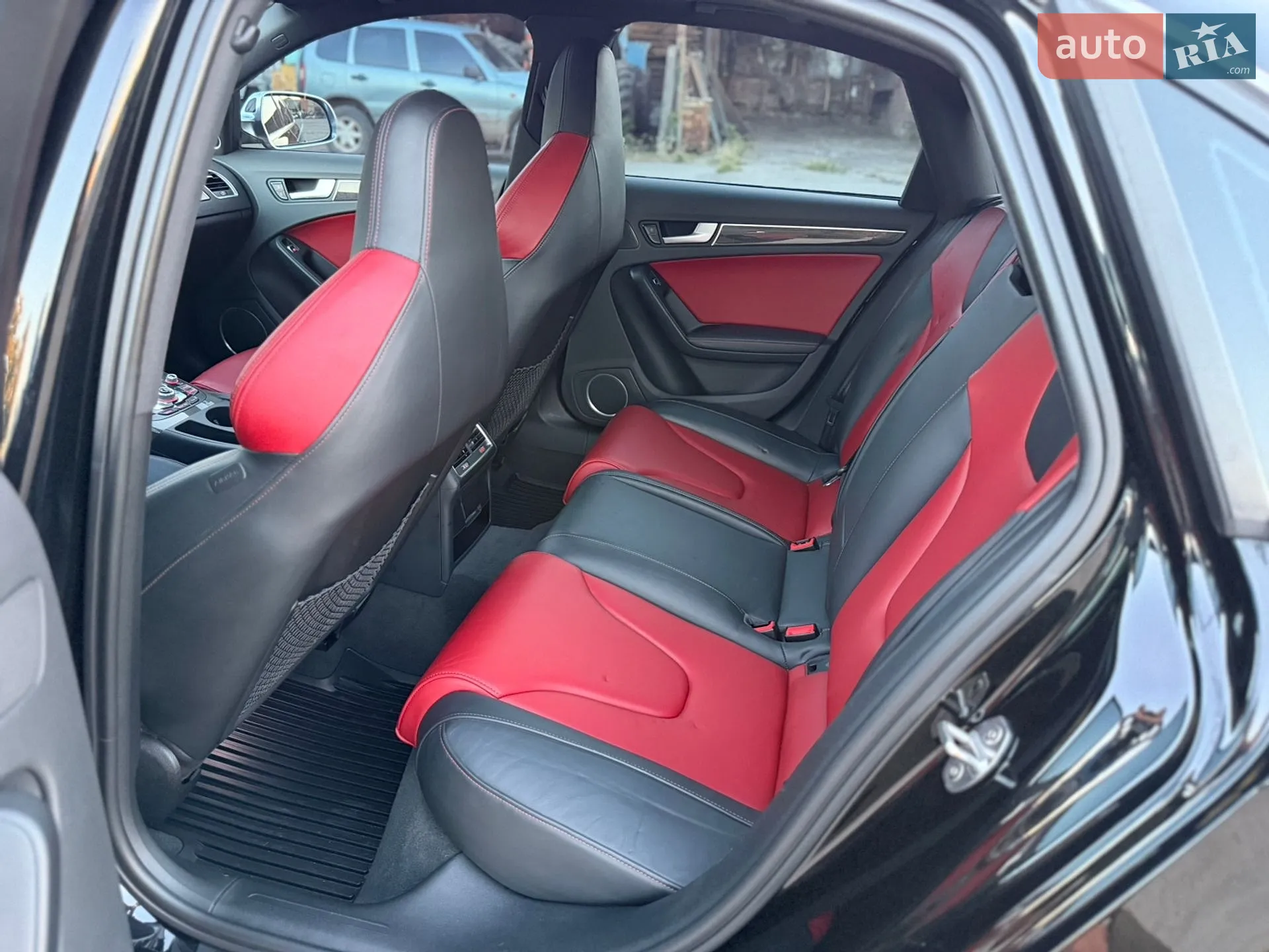 2015 Audi S4 - мініатюра 26