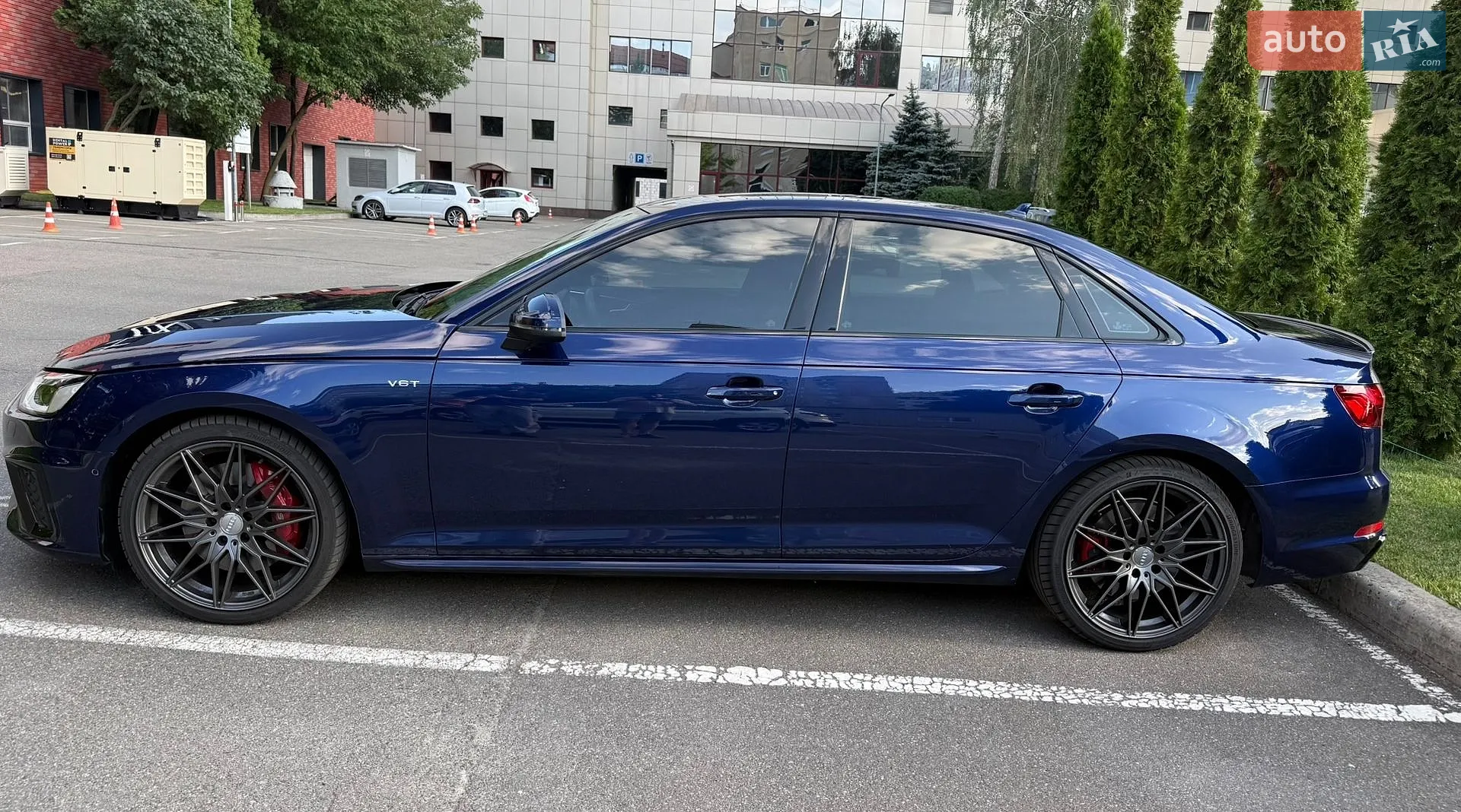 2017 Audi S4 - мініатюра 8