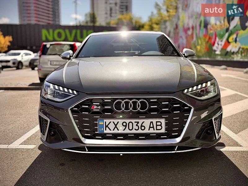 Audi S4
