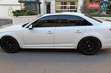 Седан Audi S4 2016 в Киеве