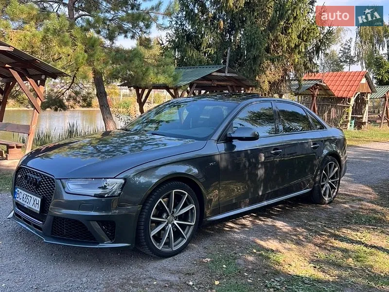 Audi S4