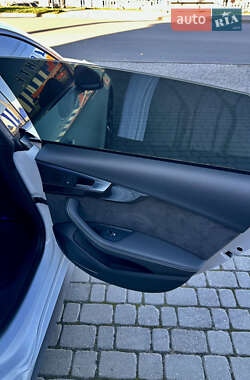Купе Audi S5 Sportback 2019 в 