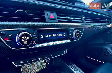 Купе Audi S5 Sportback 2019 в 