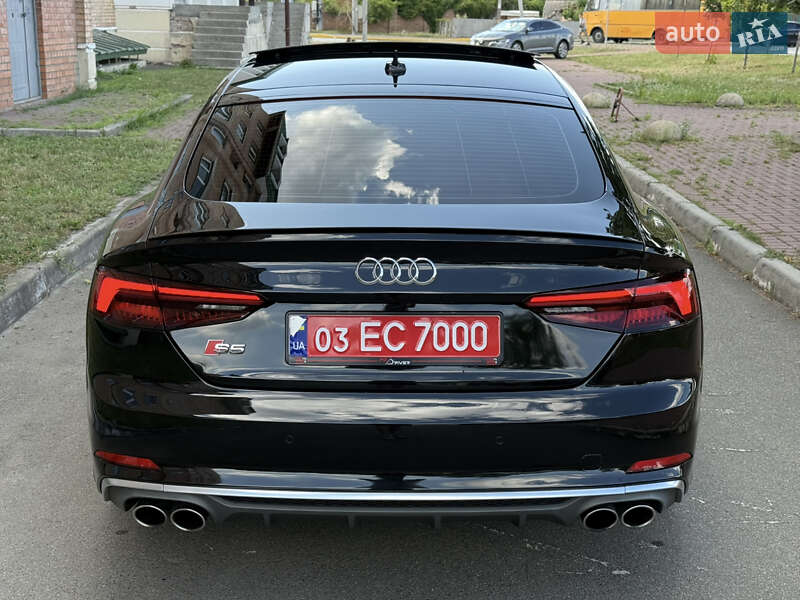 Лифтбек Audi S5 Sportback 2018 в Киеве