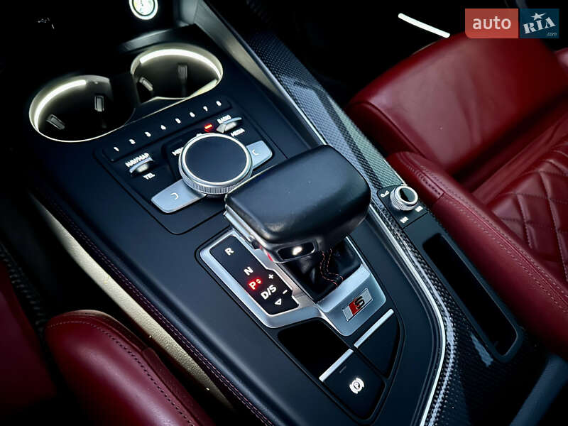 Купе Audi S5 Sportback 2018 в Днепре