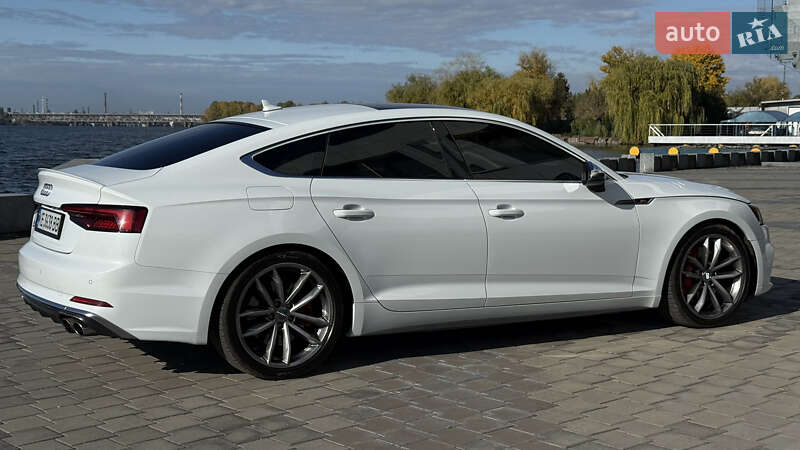 Ліфтбек Audi S5 Sportback 2019 в Дніпрі фото 10 Ліфтбек Audi S5 Sportback 2019 в Дніпрі